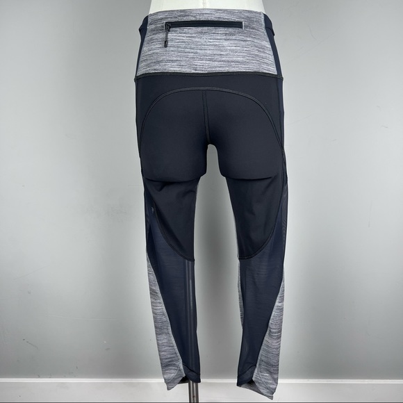 Like New-Lululemon Grey Striped Mesh Running Leggings with Zipper Pocket Size 8 - Picture 6 of 14